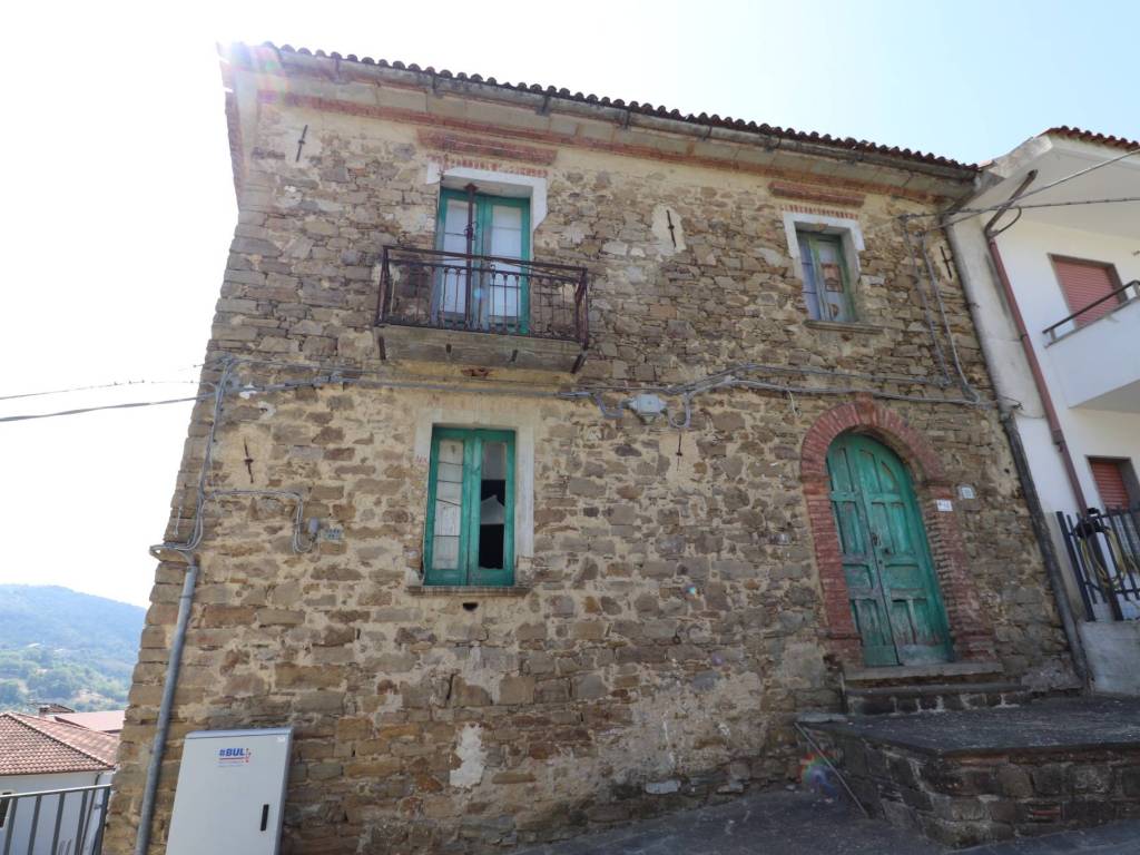 Rustico / casale a Ogliastro cilento in Via Claudina De Stefano, 18 - Foto 2