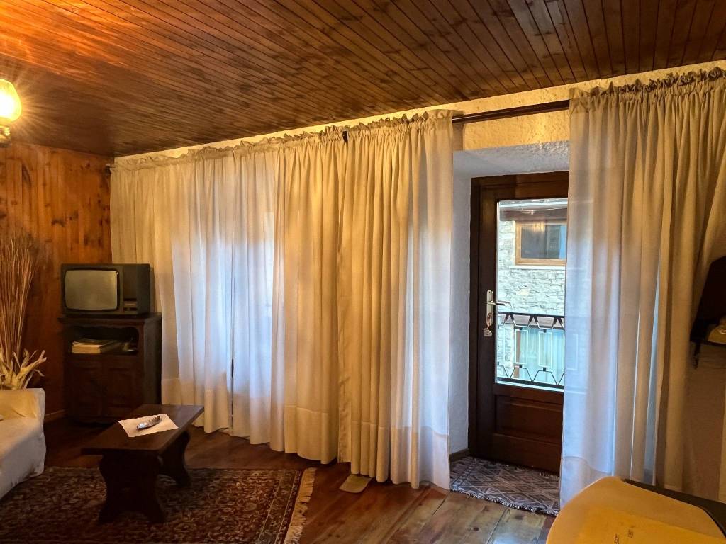 Appartamento a La salle in Via Emile Chanoux, 86 - Foto 4