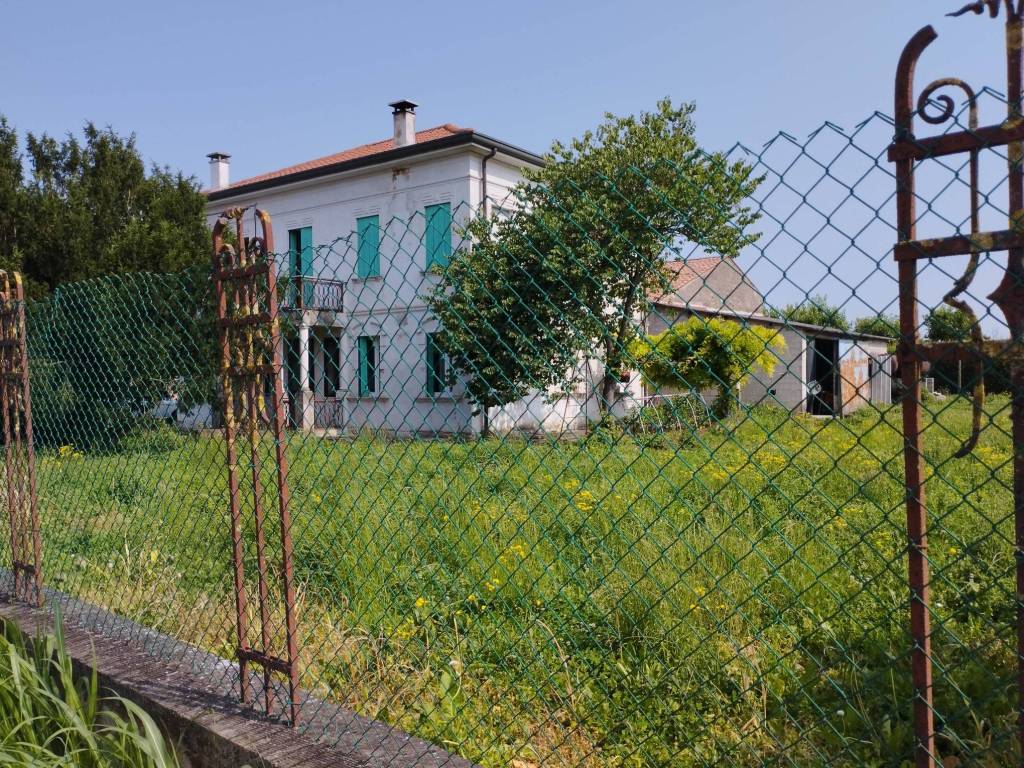 Villa a Castelbaldo in Via Pietro e Nerino Cavalletto, 9 - Foto 3