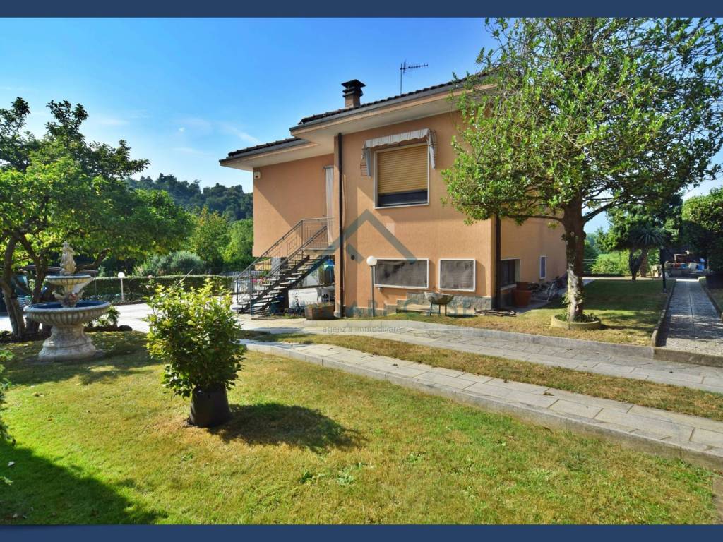 Villa a Daverio in via meucci - Foto 3