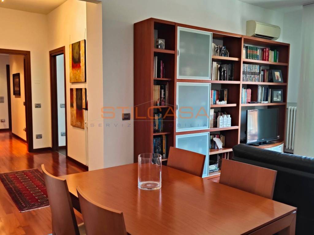 Appartamento a Pesaro in Via Giovanni Giolitti, 139 - Foto 2