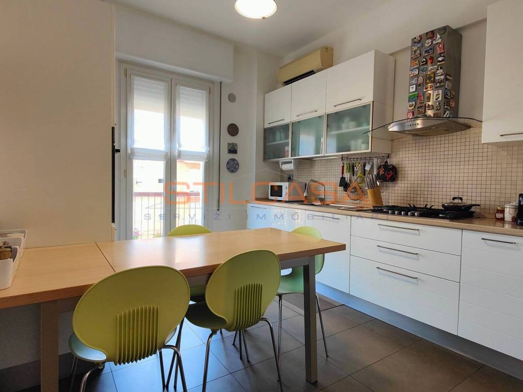 Appartamento a Pesaro in Via Giovanni Giolitti, 139 - Foto 5