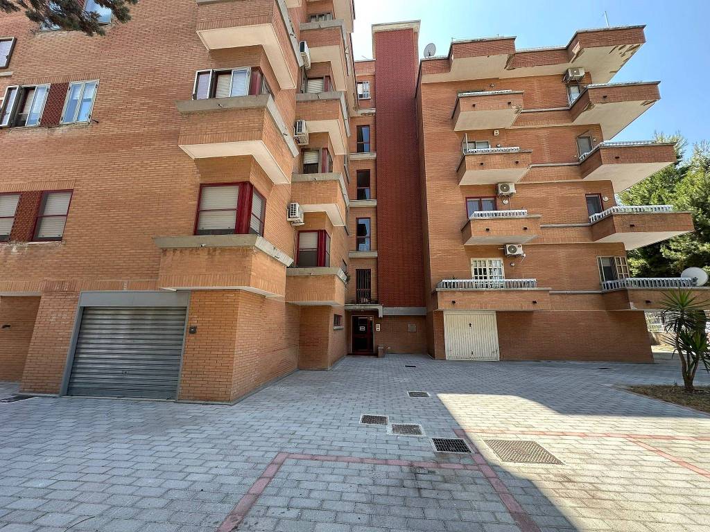Appartamento a Foggia in Via Martiri di Via Fani, 19 - Foto 3