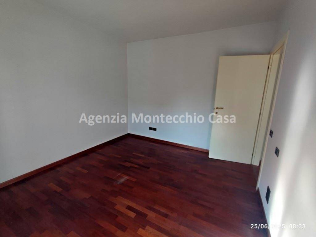 Appartamento a Pesaro in Via Dei Lavoratori - Foto 2