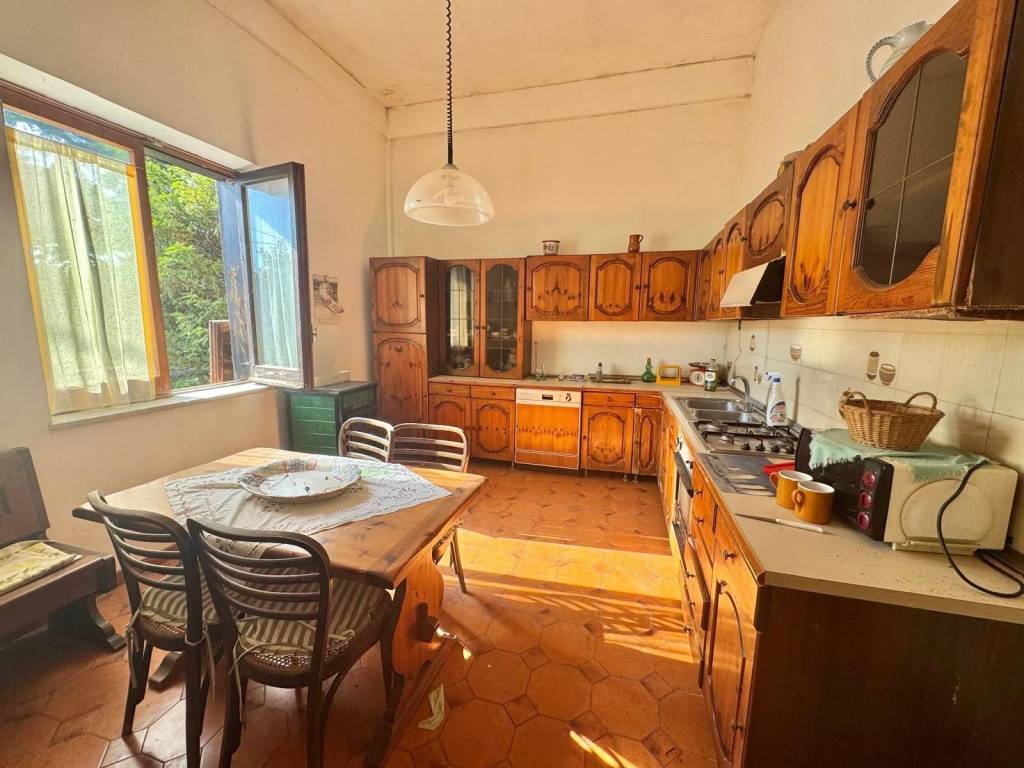 Villa a Chiusano di san domenico in Contrada Piezzo n°10, Chiusano San Domenico - Foto 5