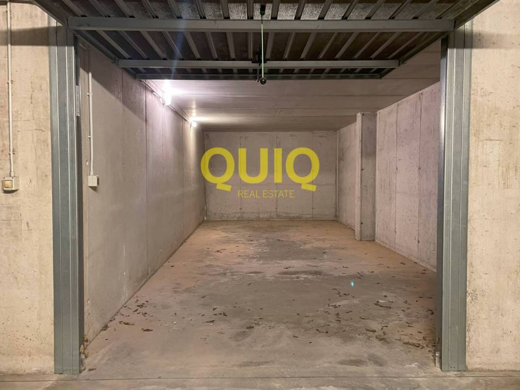 Box / garage a Valmadrera in Via Giuseppe Verdi, 2 - Foto 4