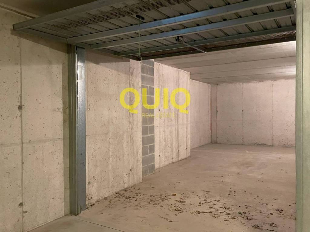 Box / garage a Valmadrera in Via Giuseppe Verdi, 2 - Foto 5