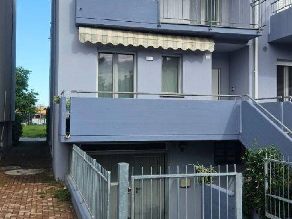 Casa indipendente a Fano in Via Divisione Carpazi - Foto 2