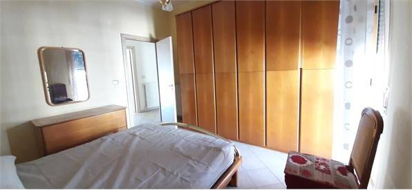 Appartamento a Catanzaro in Via Giovanni Paolo Parisio, 4 - Foto 2