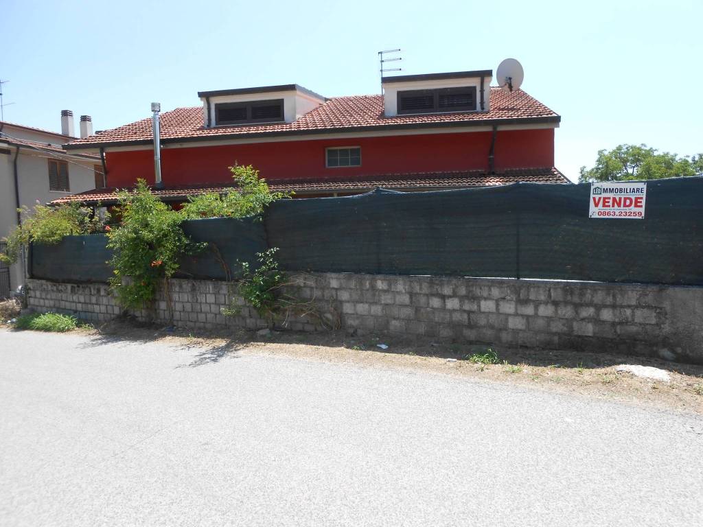 Villa a Avezzano in Via Romana, 21 - Foto 2