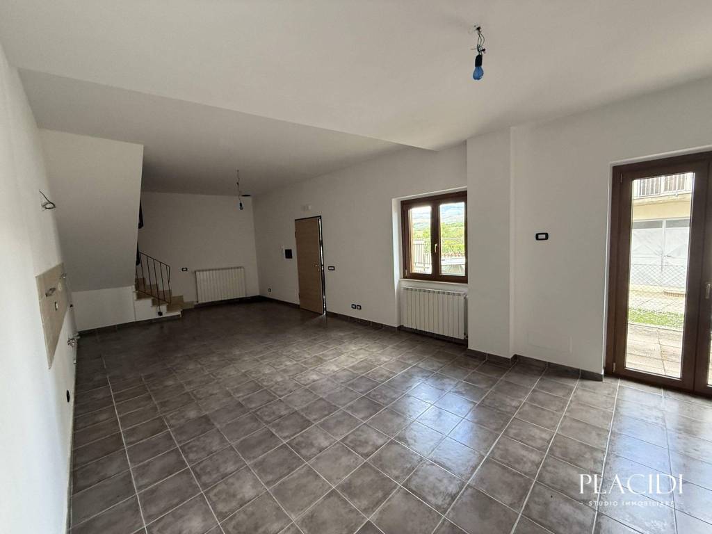 Villa a Villa sant'angelo in Via Ignazio Silone - Foto 4