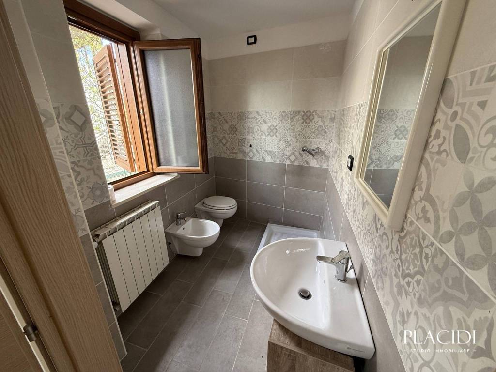 Villa a Villa sant'angelo in Via Ignazio Silone - Foto 5