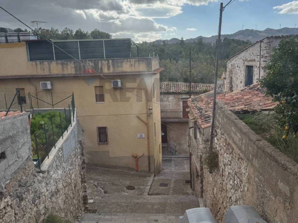Casa indipendente a Caccamo in via serpotta - Foto 4