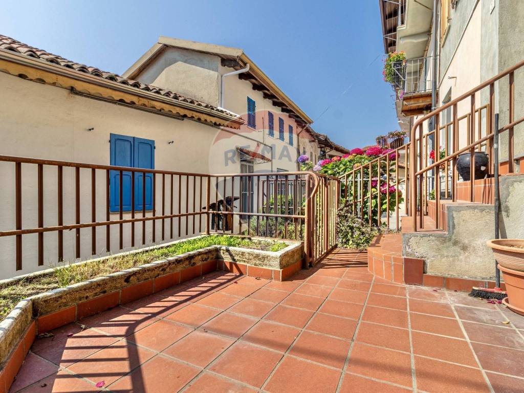 Casa indipendente a Pettinengo in Via Ennio Carando, 22 - Foto 2