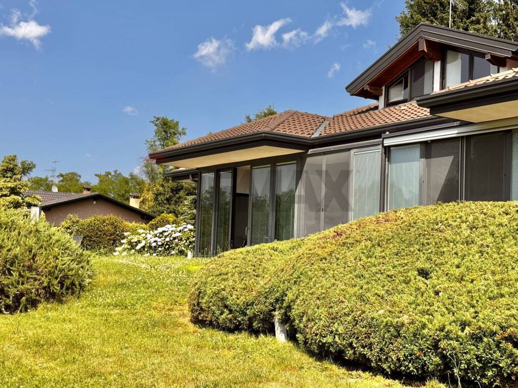 Villa a Sumirago in Via Enrico fermi, 18 - Foto 2