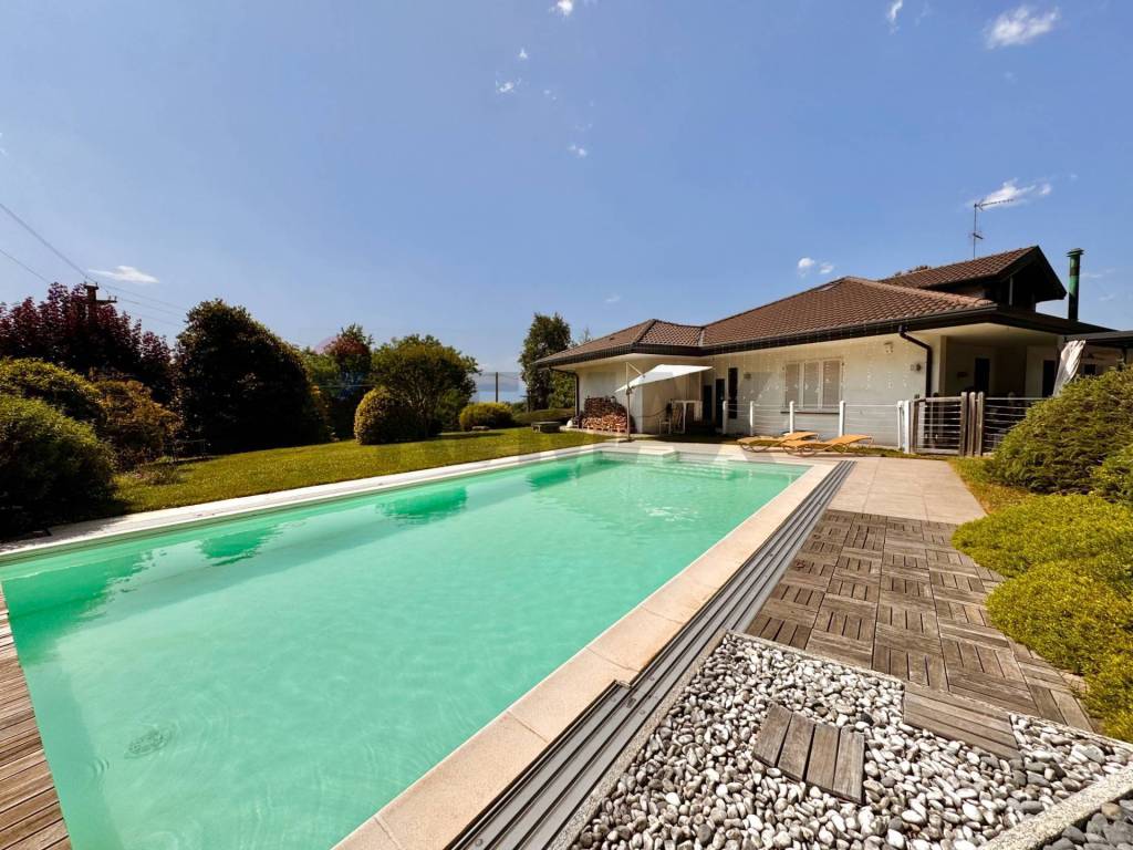 Villa a Sumirago in Via Enrico fermi, 18 - Foto 4