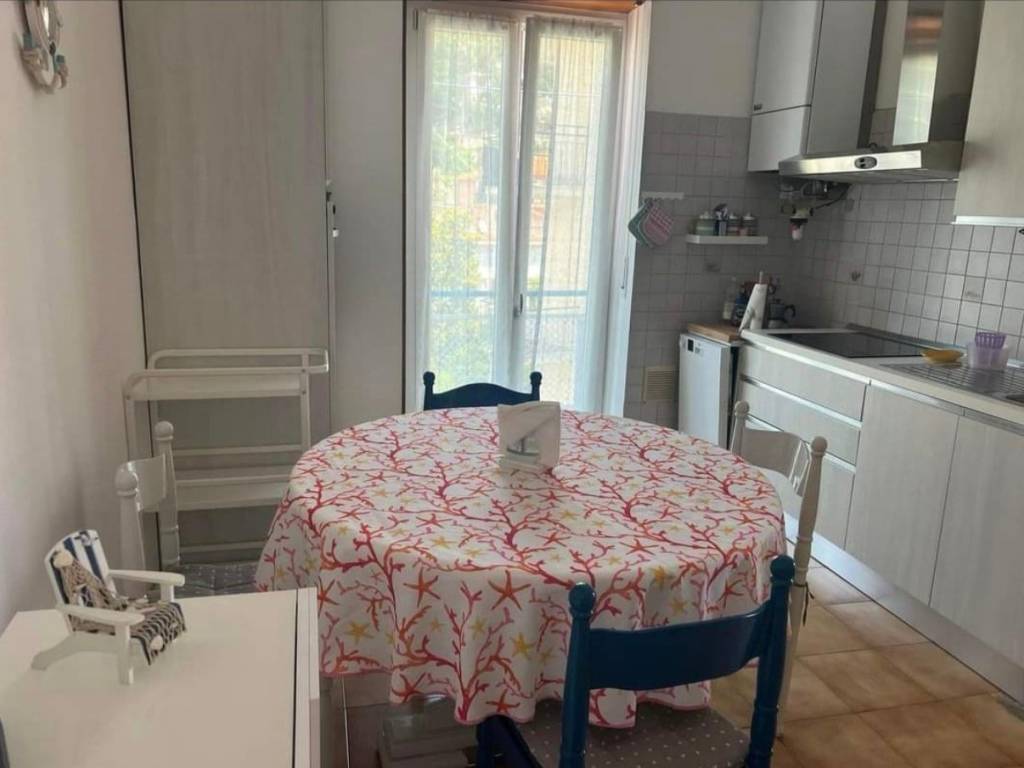 Appartamento a Noli in Piazza Aldo Moro - Foto 2