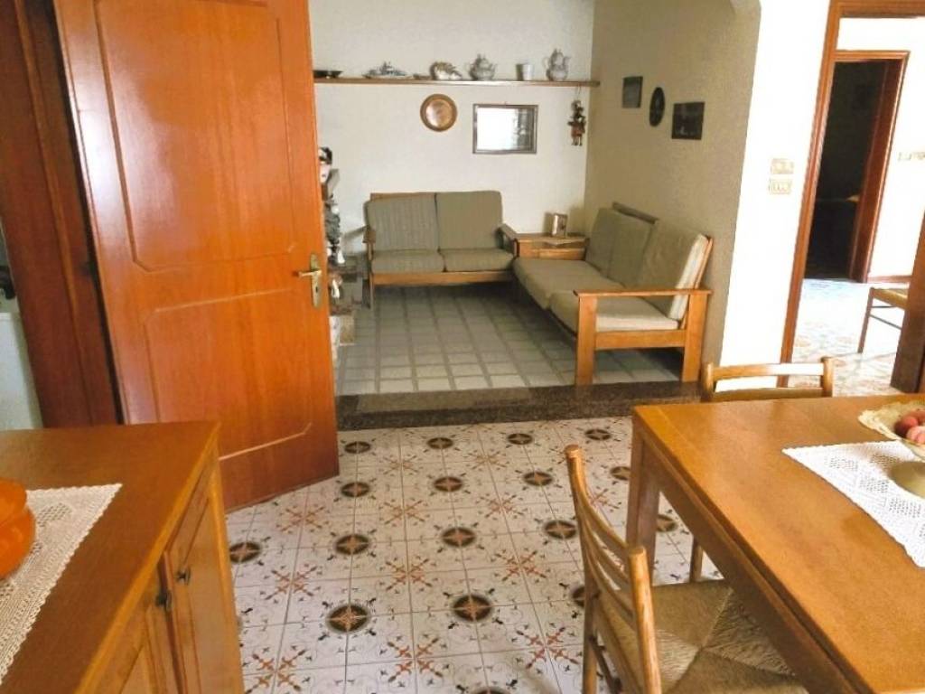Casa indipendente a Miggiano in Via Como - Foto 4