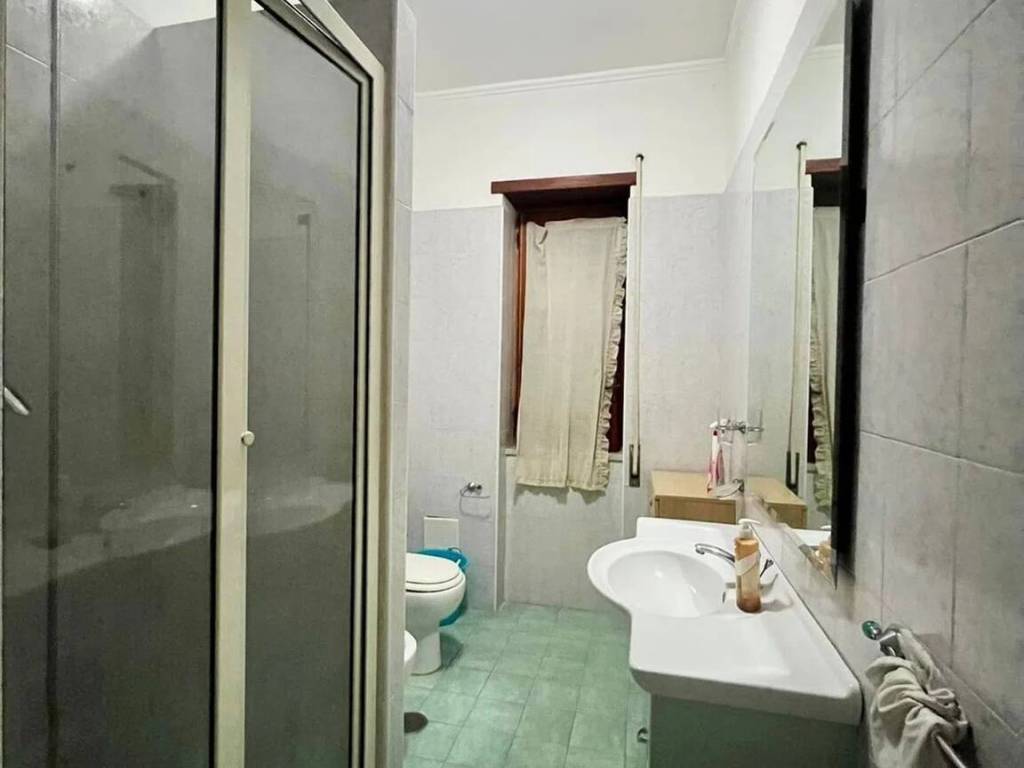 Villa a Castel volturno in Viale Lago Molveno S.N.C. - Foto 3