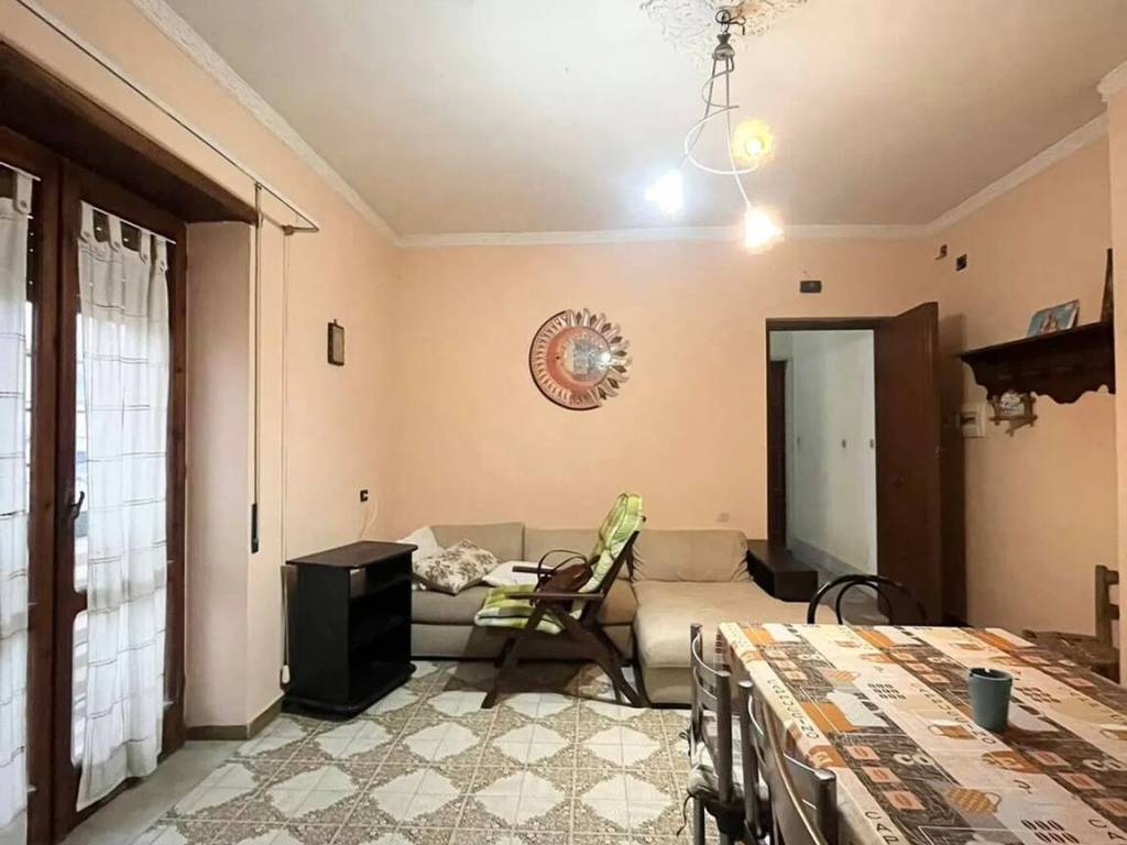 Villa a Castel volturno in Viale Lago Molveno S.N.C. - Foto 5