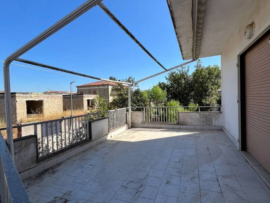 Villa a Castel volturno in Viale Gigante S.N.C. - Foto 4