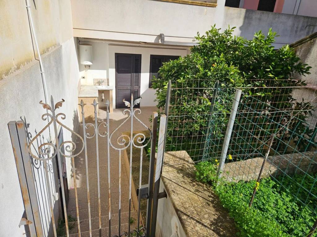 Appartamento a Lecce in Francesca D'Onofrio No Number - Foto 5