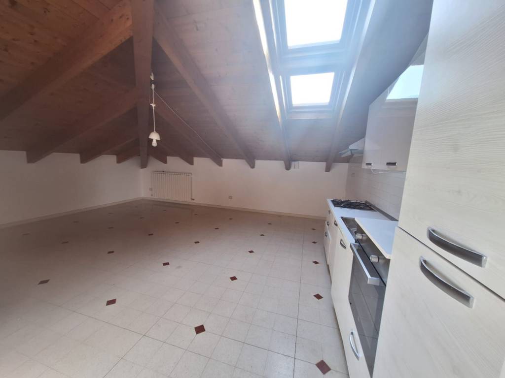 Appartamento a Civitanova marche in Via Adriano Cecchetti - Foto 3