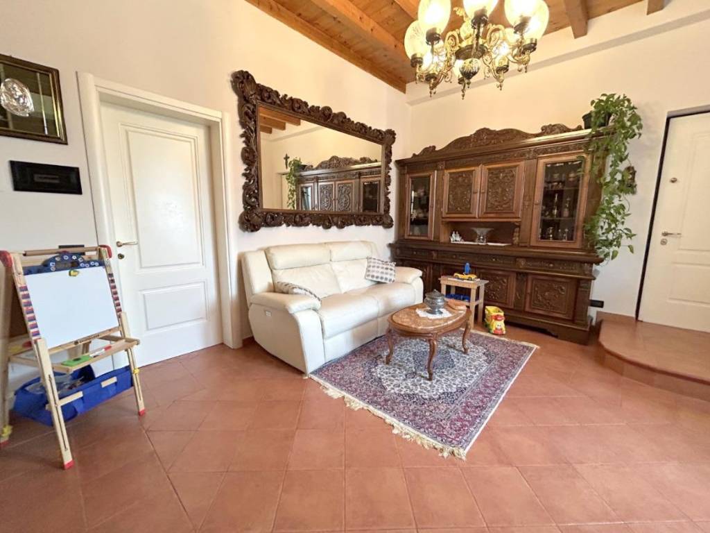 Appartamento a Calvisano in Via Cavalier Giovan Battista Bordogna, 5 - Foto 2