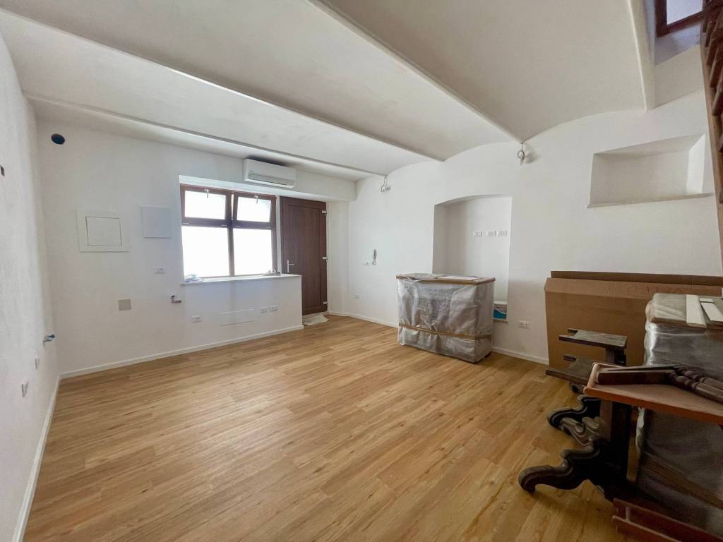 Appartamento a Orbetello in Via del Rosso - Foto 2