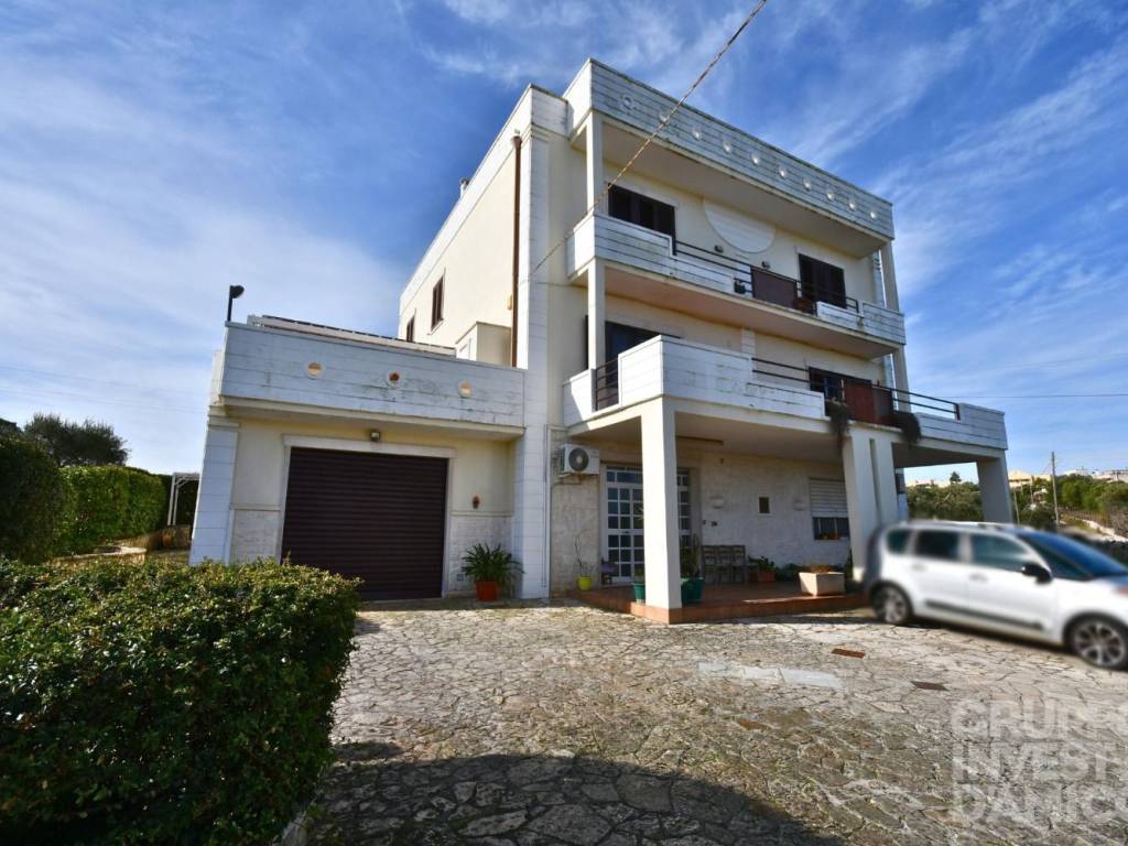 Appartamento a Cisternino in Contrada S. Leonardo, 131 - Foto 2