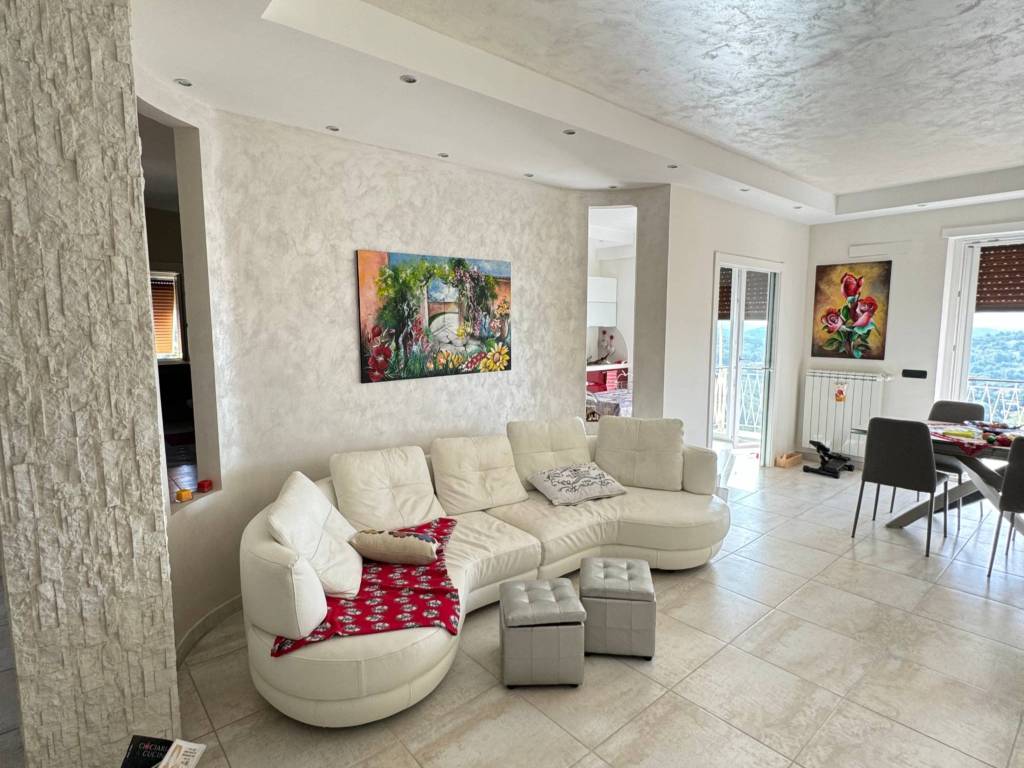 Appartamento a Frosinone in Via Coroni, 6 - Foto 3