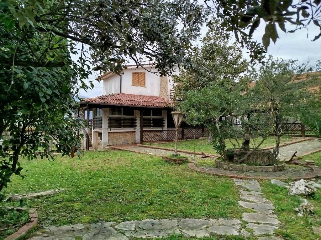 Villa a Giffoni sei casali in Via Serroni - Foto 5