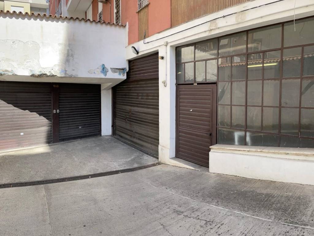 Box / garage a Roma in Via Val di Cogne - Foto 3