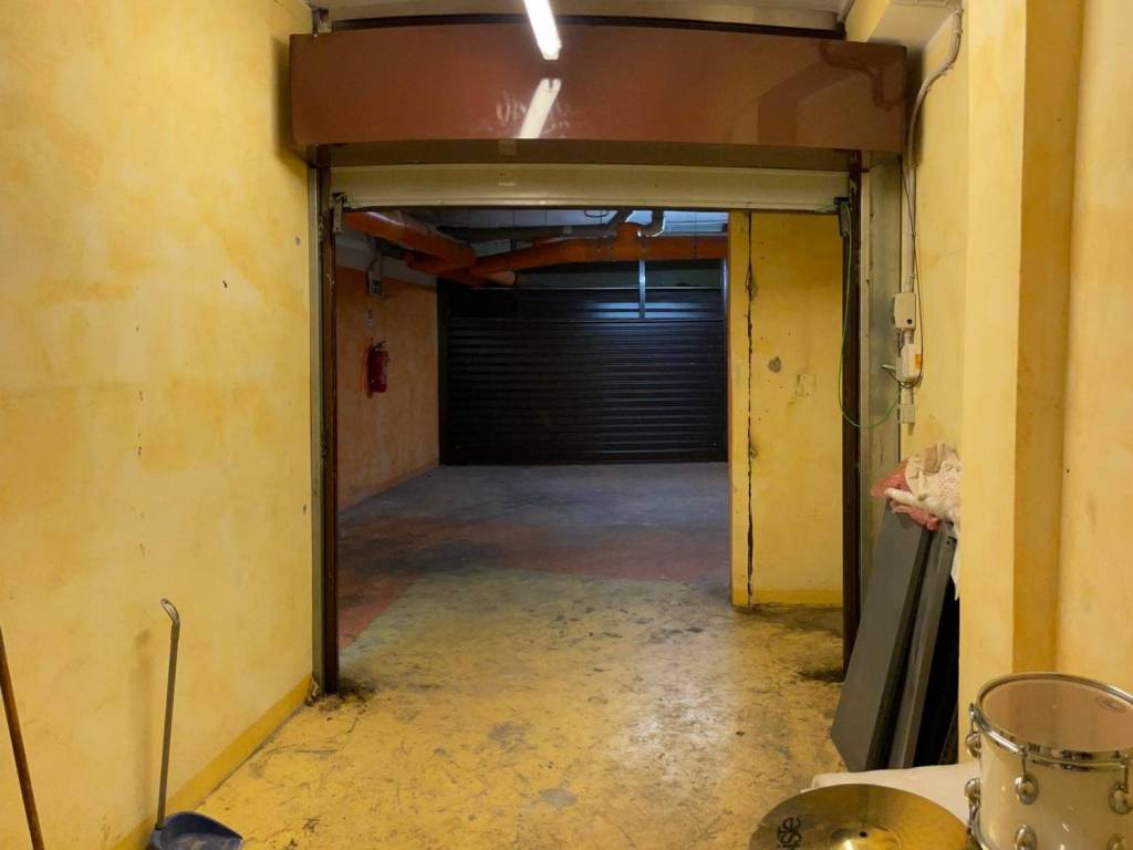 Box / garage a Roma in Via Val di Cogne - Foto 4