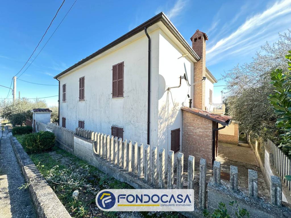 Rustico / casale a Civitella del tronto in Contrada Santa Reparata, 15 - Foto 4