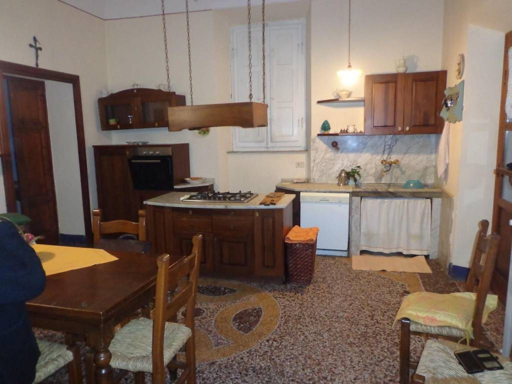 Villa a Lucca in Strada Reg. dell'Abetone e del Brennero, 5578 - Foto 4
