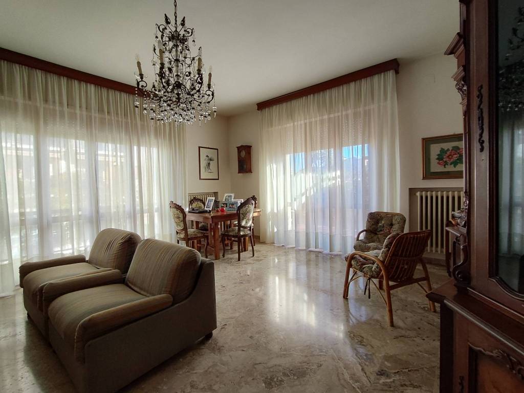 Appartamento a Roseto degli abruzzi - Foto 3