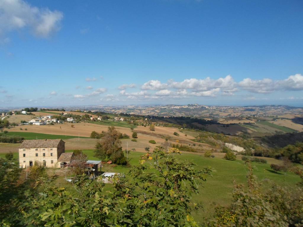Rustico / casale a Monterubbiano in Strada Provinciale 56, 18 - Foto 2