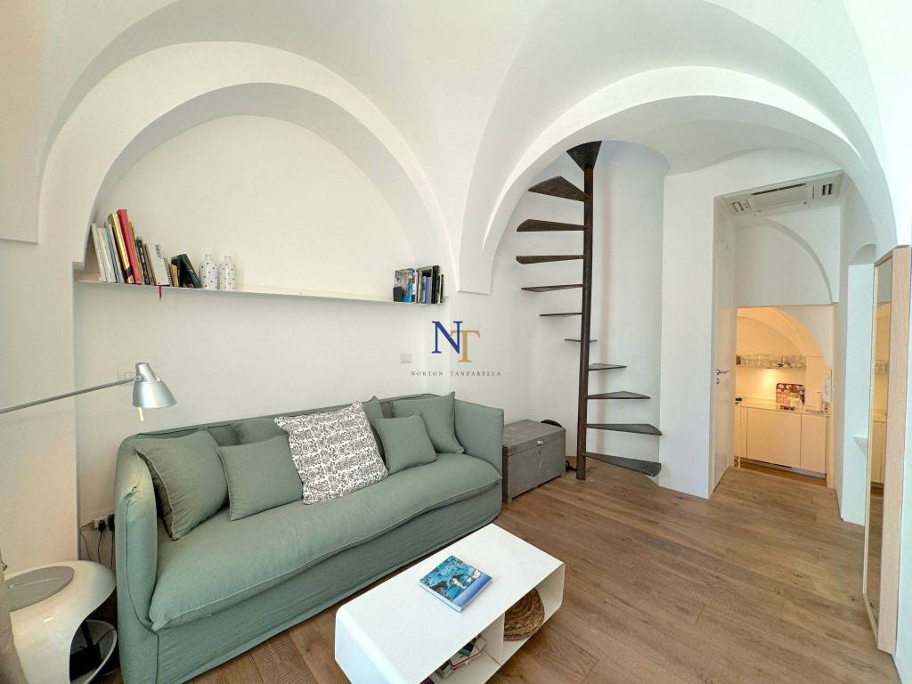 Casa indipendente a Cisternino in Via Tarantini, 3 - Foto 4