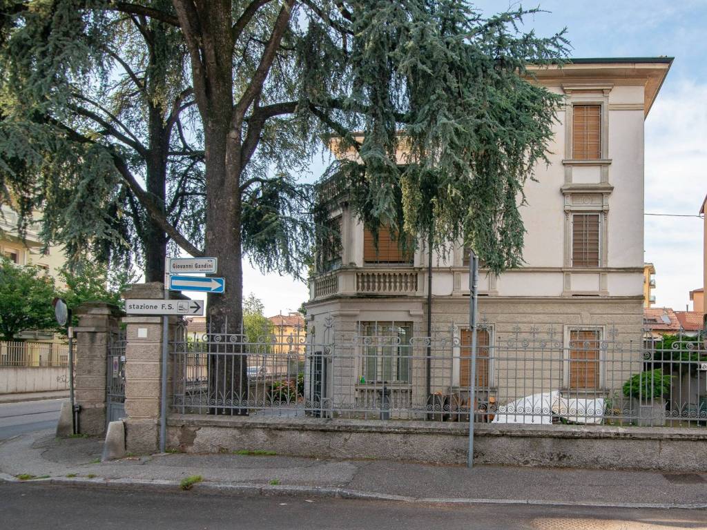 Appartamento a Lodi in Via Giovanni Gandini, 20 - Foto 2