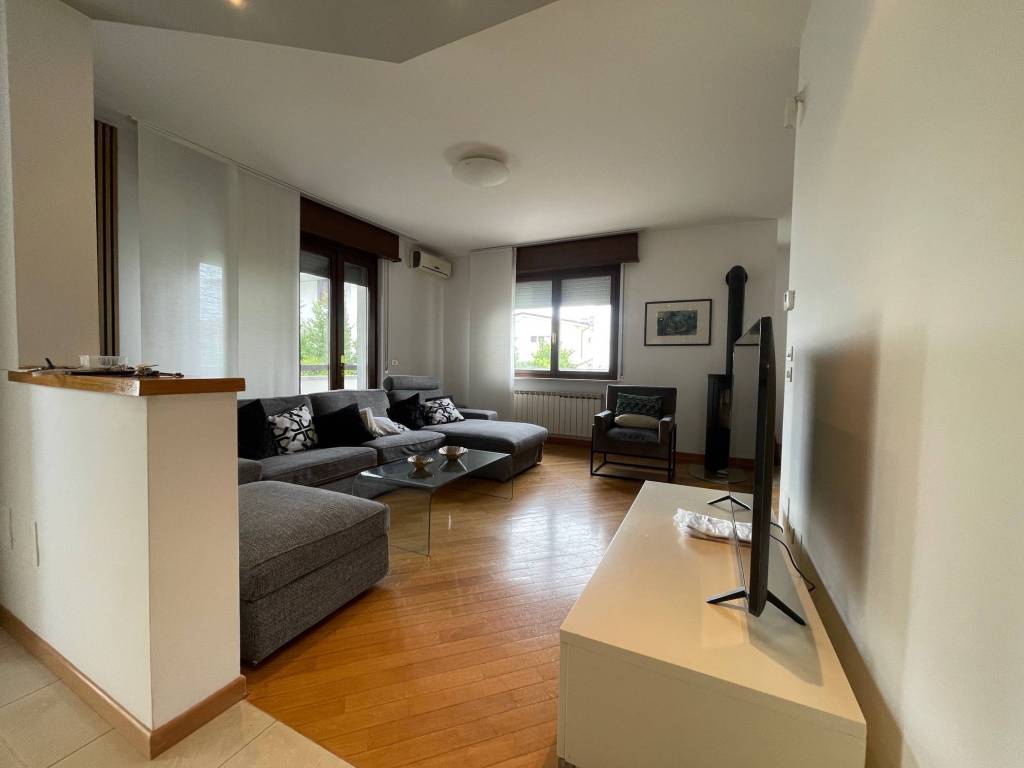 Villa a Pasian di prato in Via Varese, 13 - Foto 5