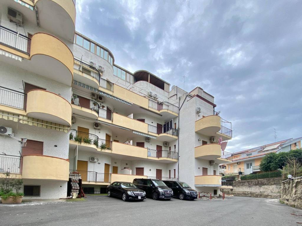 Appartamento a Giardini-naxos in Via Nixa - Foto 2
