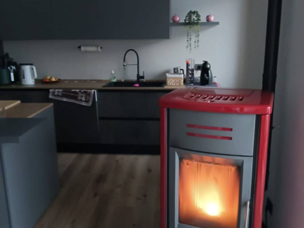 Villa a Borgosesia in Via Angelo Longhi, 7 - Foto 4