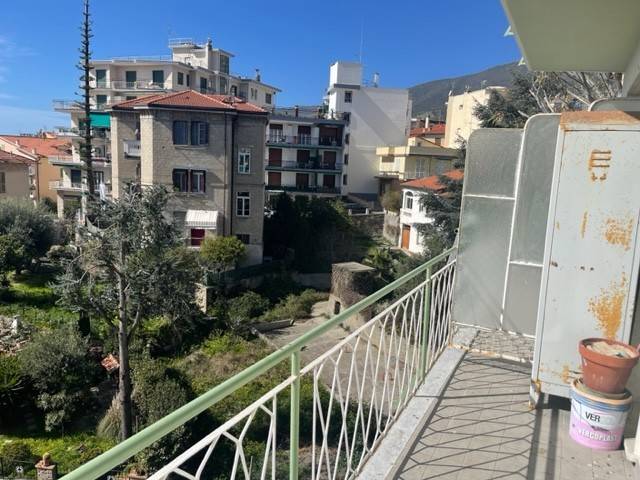 Appartamento a Ospedaletti in Corso Regina Margherita, 31 - Foto 4