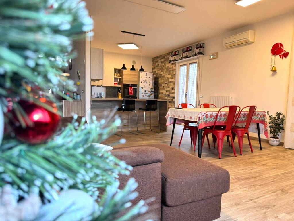Appartamento a Colonnella in Via Roma, 70 - Foto 2