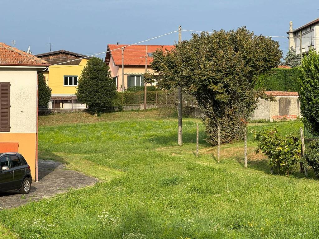 Terreno a Cittiglio in Via Provinciale - Foto 3