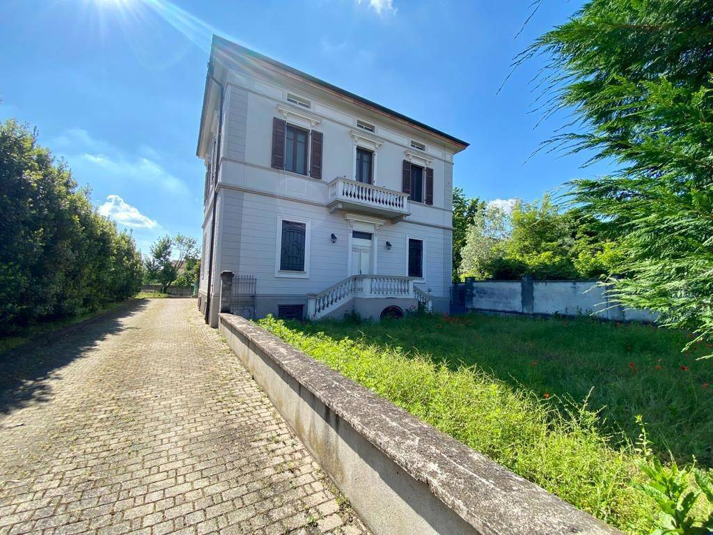 Casa indipendente a Cremona in Via Bergamo, 138 - Foto 2