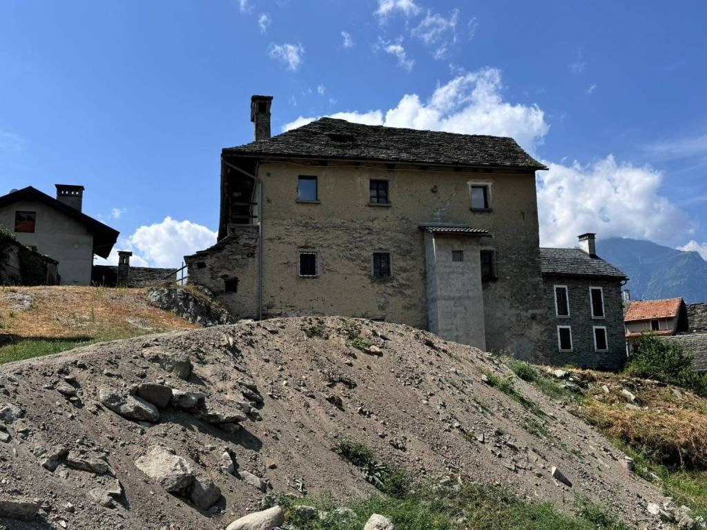 Casa indipendente a Trontano in Via Castello, 15 - Foto 3
