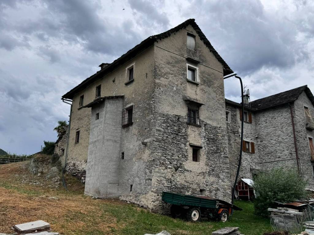 Casa indipendente a Trontano in Via Castello, 15 - Foto 4