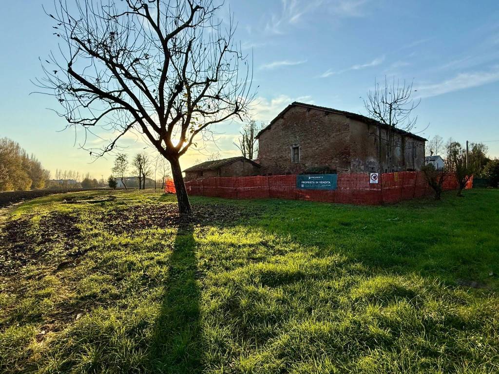 Rustico / casale a Carpi in Via San Giacomo, 29 - Foto 2